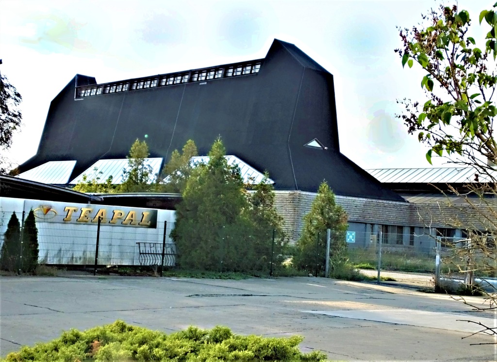 Die verwaiste frühere Luckenwalder Hutfabrik (Mendelsohn-Halle) in der Industriestraße.

