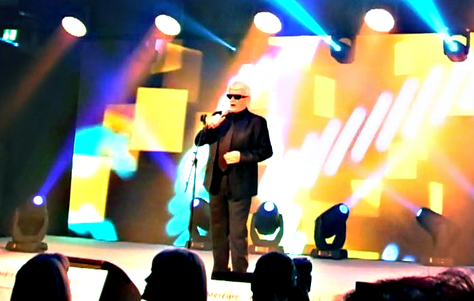 Der 80-jährige Heino sang vor begeistertem Publikum ein Medley seiner großen Hits. Ehrung für das Lebenswerk - Lifetime Achievement Award.